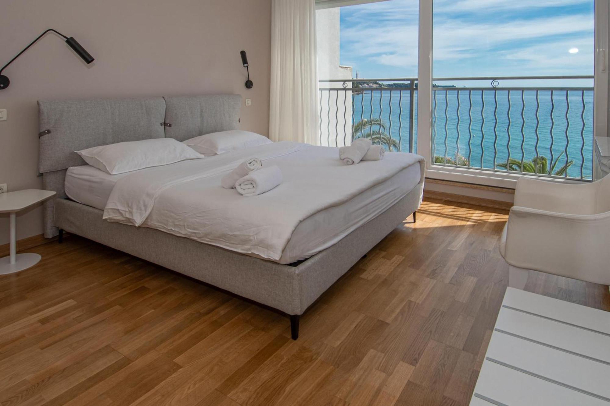 Bed & Breakfast Blu Locanda โรวีน ภายนอก รูปภาพ