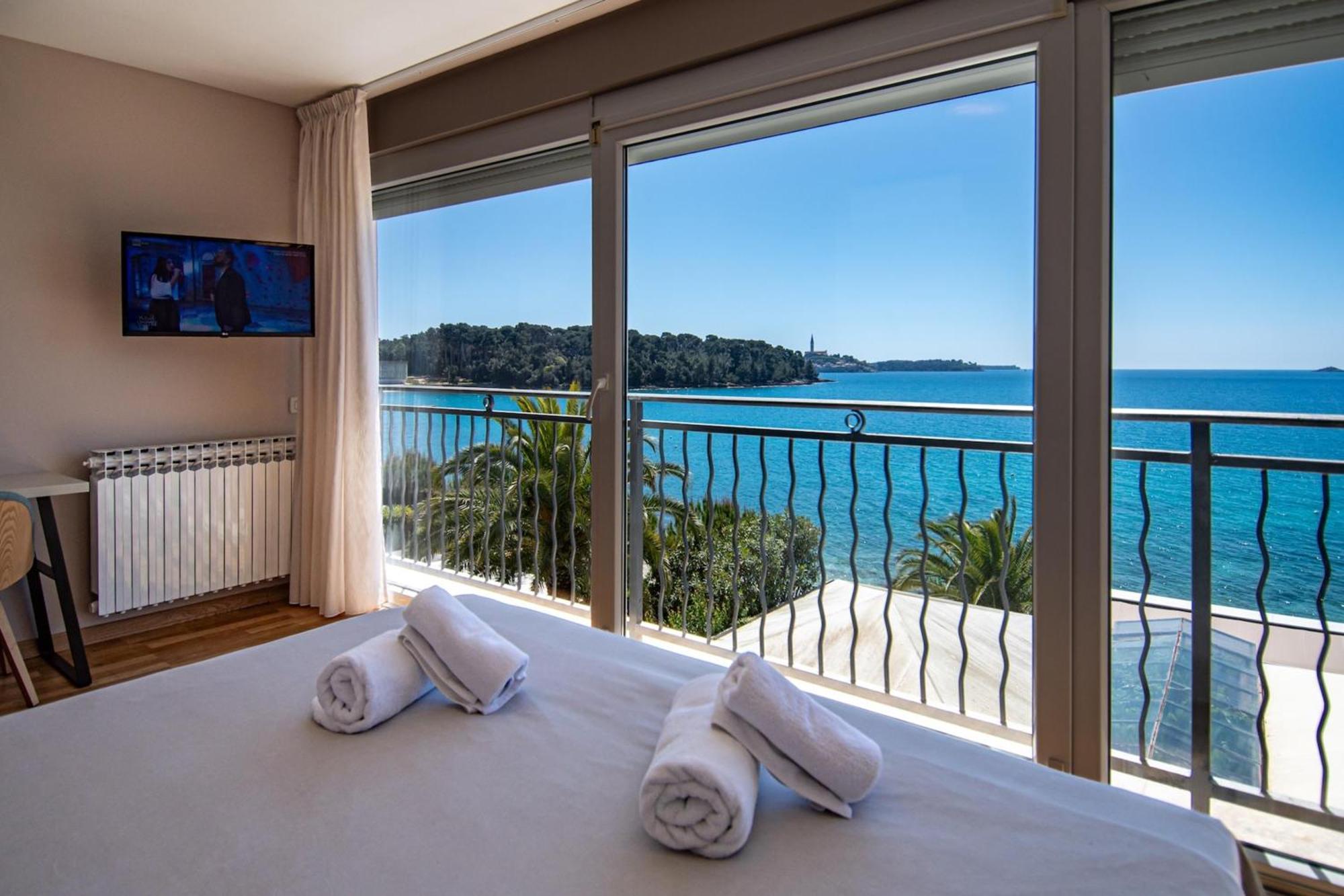 Bed & Breakfast Blu Locanda โรวีน ภายนอก รูปภาพ